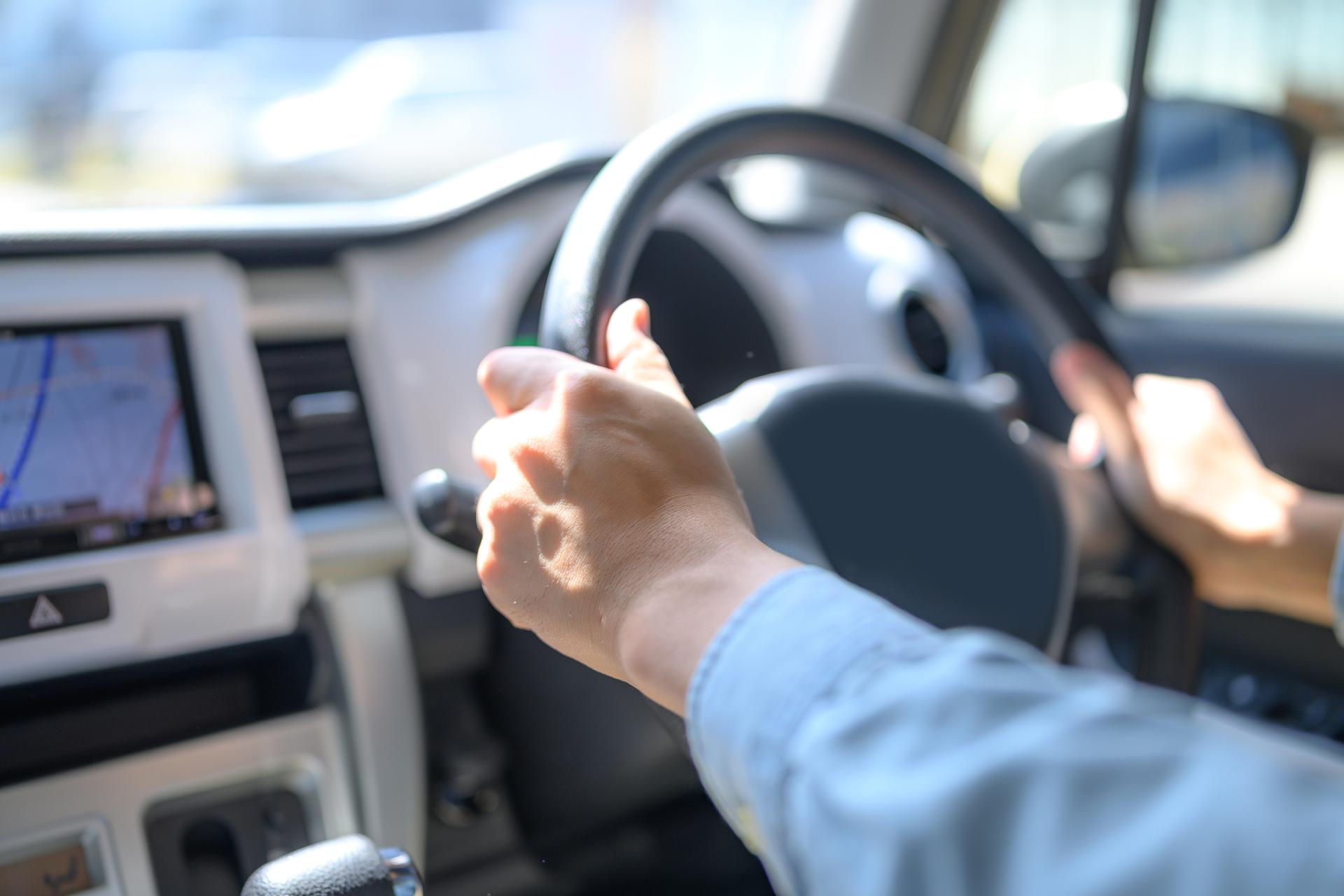 運転している画像